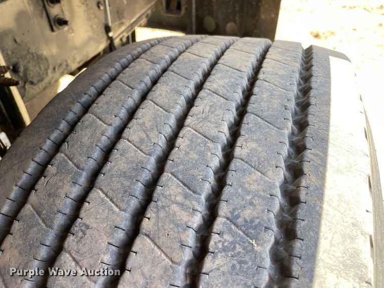 image for item DJ5146 2007 Mack CXN612  dump truck