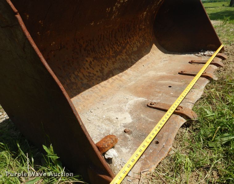 image for item DK0935 1979 John Deere 450C  track loader