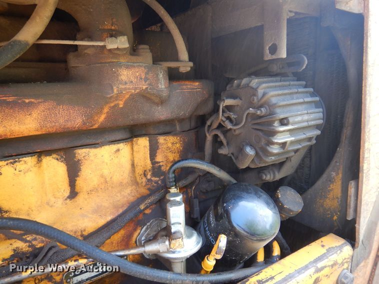 image for item DK0935 1979 John Deere 450C  track loader