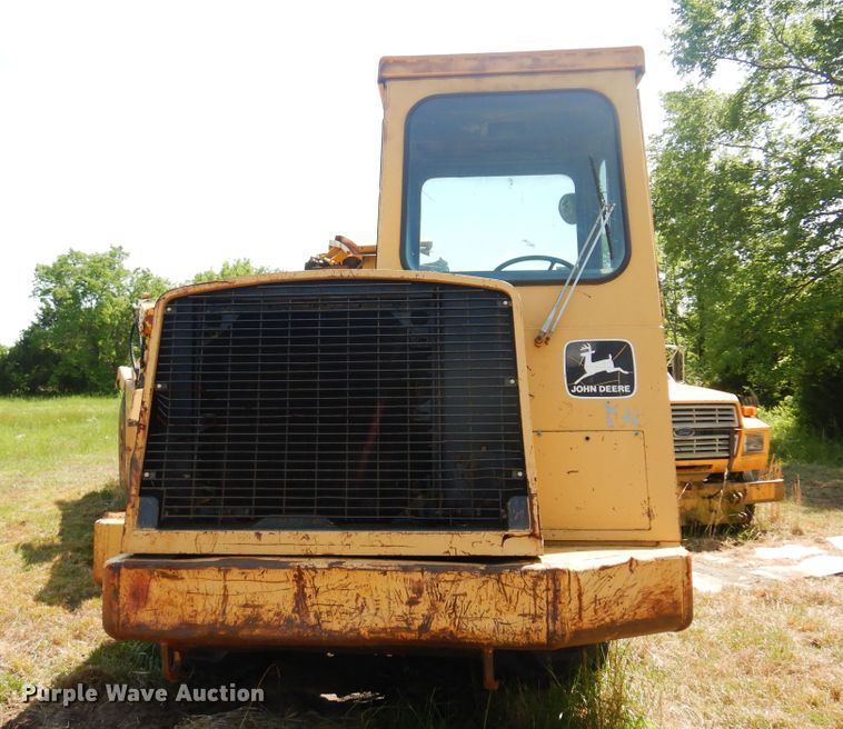 image for item DK0939 1985 John Deere 762A  elevating scraper