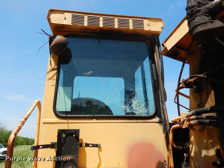 image for item DK0939 1985 John Deere 762A  elevating scraper