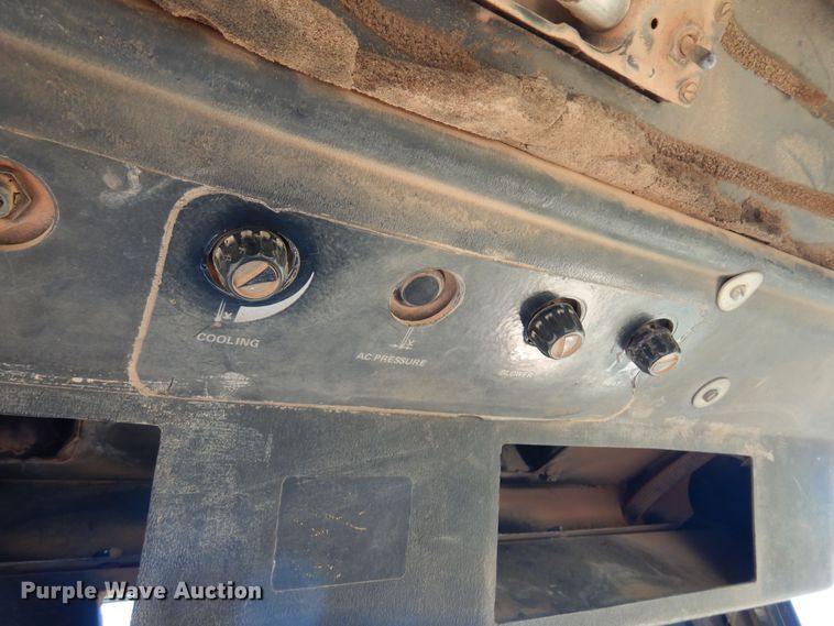 image for item DK0939 1985 John Deere 762A  elevating scraper