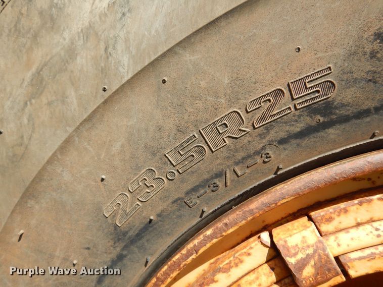 image for item DK0939 1985 John Deere 762A  elevating scraper