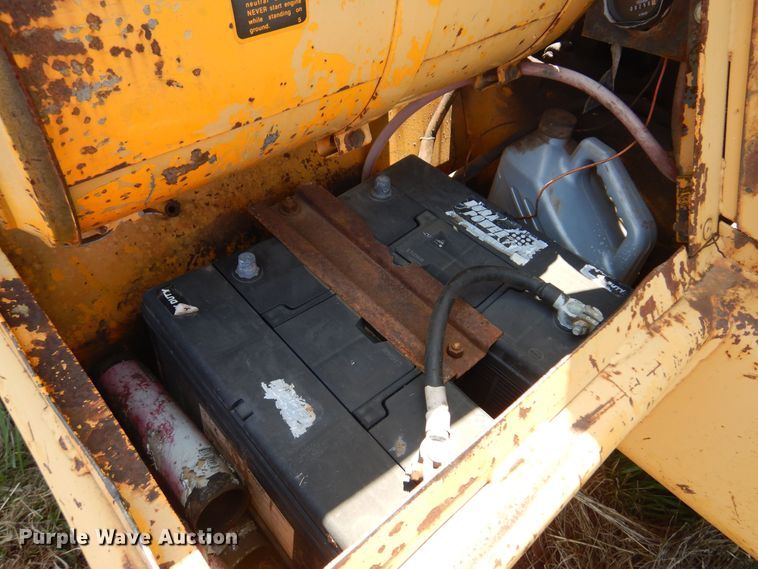 image for item DK0939 1985 John Deere 762A  elevating scraper