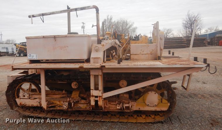 image for item DK3620 1972 Caterpillar D6  crawler tractor