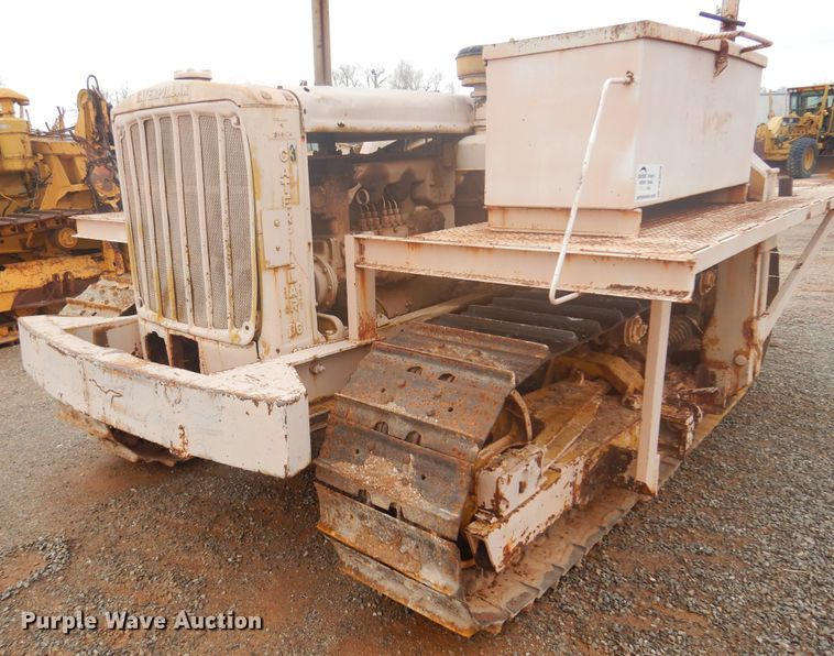 image for item DK3620 1972 Caterpillar D6  crawler tractor