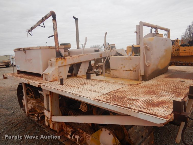 image for item DK3620 1972 Caterpillar D6  crawler tractor