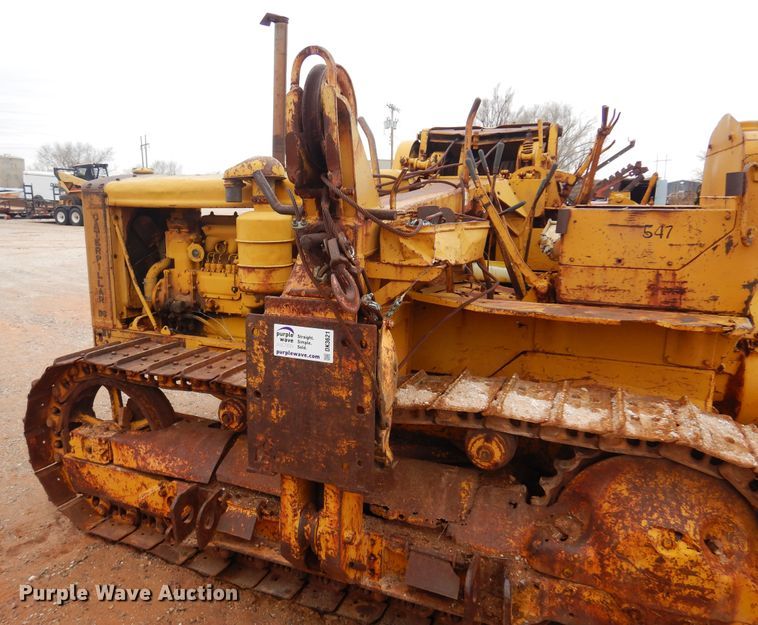 image for item DK3621 1971 Caterpillar D6  pipelayer