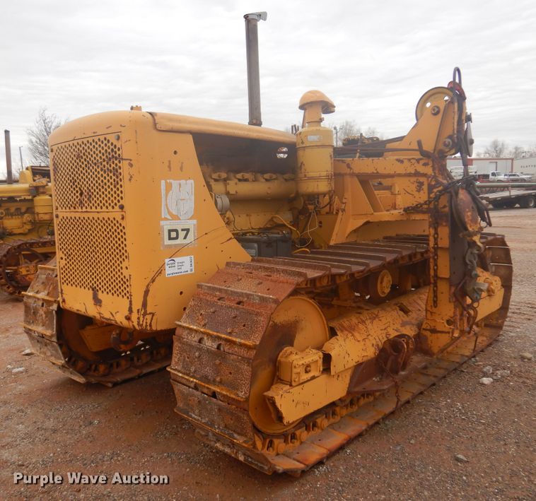 image for item DK3622 1960 Caterpillar D7  pipelayer