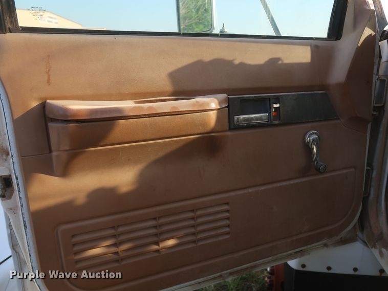 image for item DK3694 1993 Chevrolet Kodiak C6500  dump truck