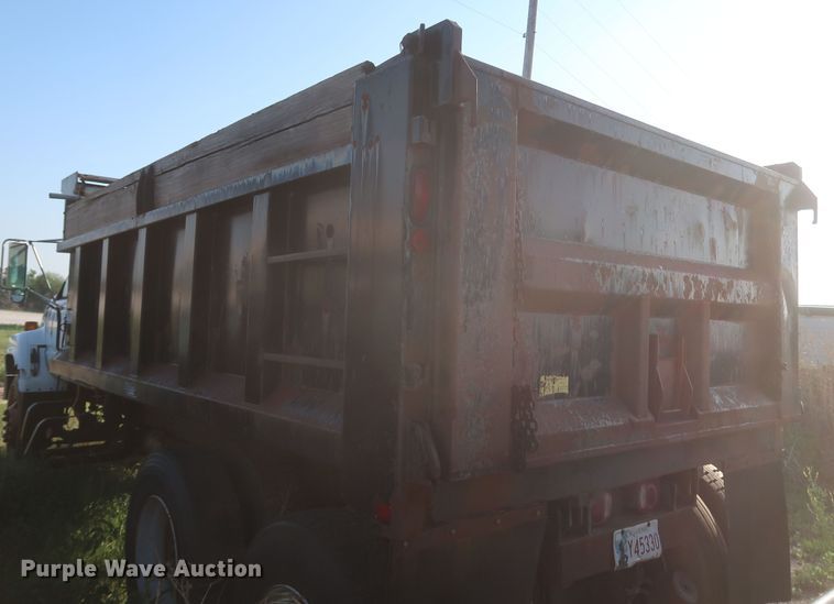 image for item DK3694 1993 Chevrolet Kodiak C6500  dump truck