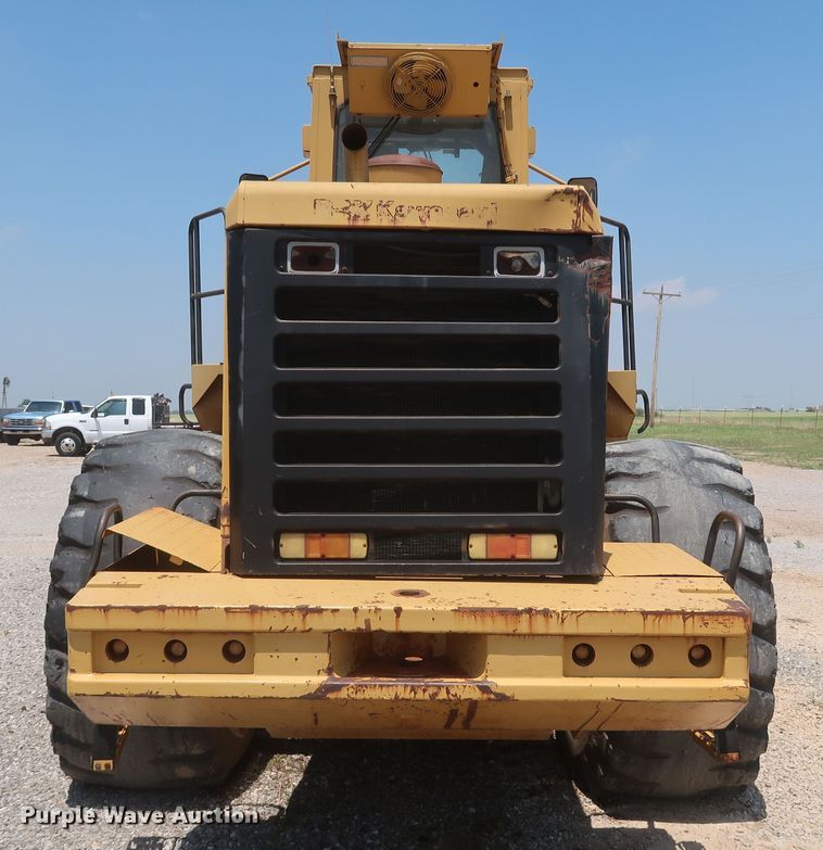 image for item DK3701 1993 Kawasaki 90ZIII  wheel loader