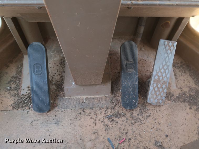 image for item DK3701 1993 Kawasaki 90ZIII  wheel loader