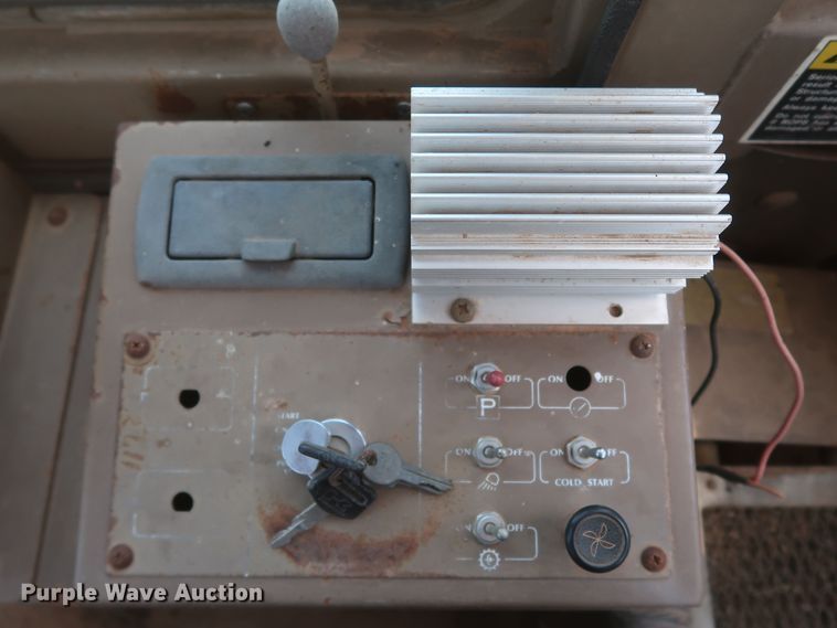 image for item DK3701 1993 Kawasaki 90ZIII  wheel loader