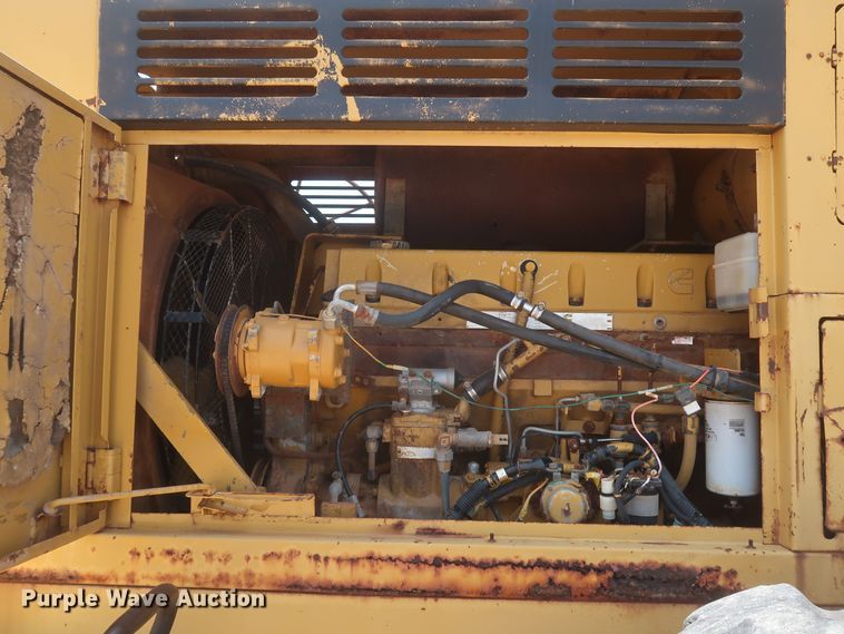 image for item DK3701 1993 Kawasaki 90ZIII  wheel loader