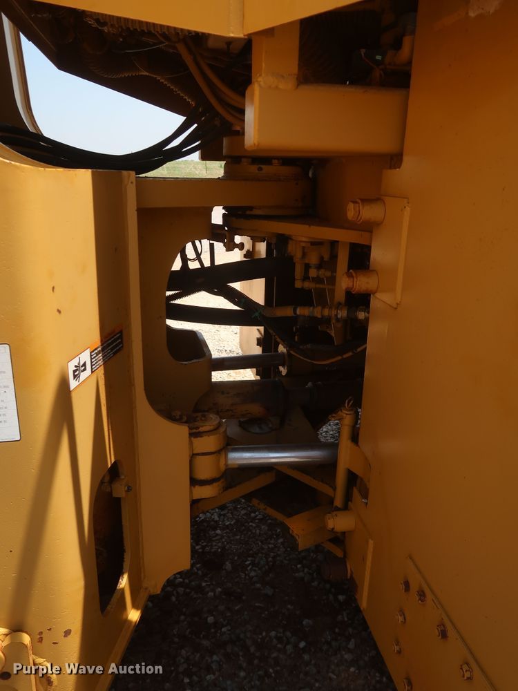 image for item DK3701 1993 Kawasaki 90ZIII  wheel loader