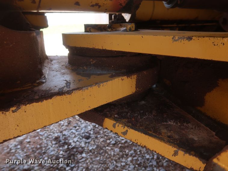 image for item DK3701 1993 Kawasaki 90ZIII  wheel loader