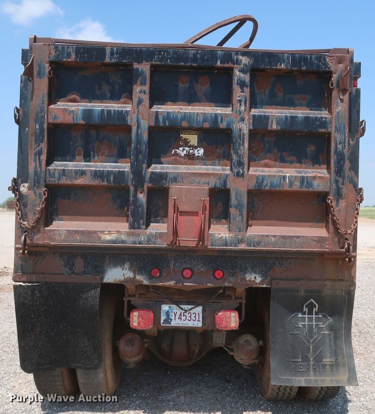 image for item DK3702 1994 Chevrolet Kodiak C6500  dump truck