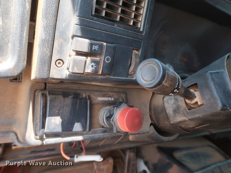 image for item DK3702 1994 Chevrolet Kodiak C6500  dump truck