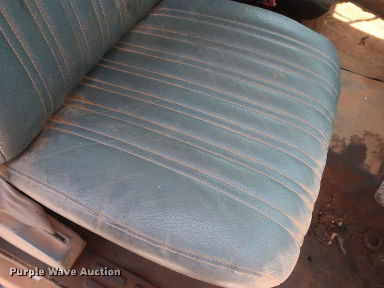 image for item DK3702 1994 Chevrolet Kodiak C6500  dump truck