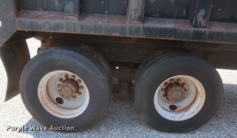 image for item DK3702 1994 Chevrolet Kodiak C6500  dump truck