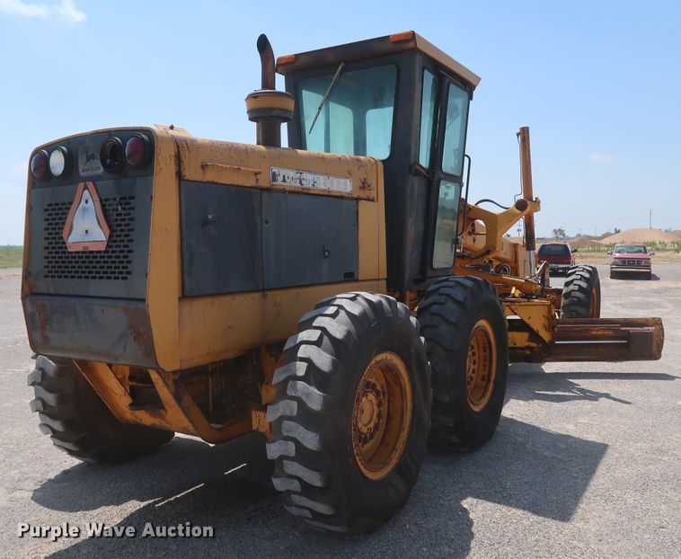 image for item DK3703 1978 John Deere 770  motor grader