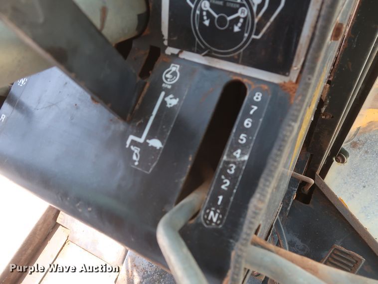 image for item DK3703 1978 John Deere 770  motor grader