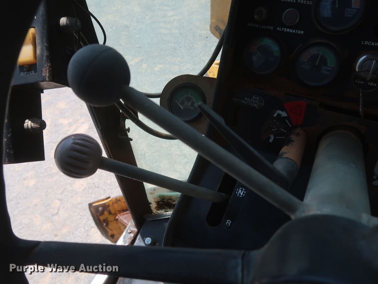 image for item DK3703 1978 John Deere 770  motor grader