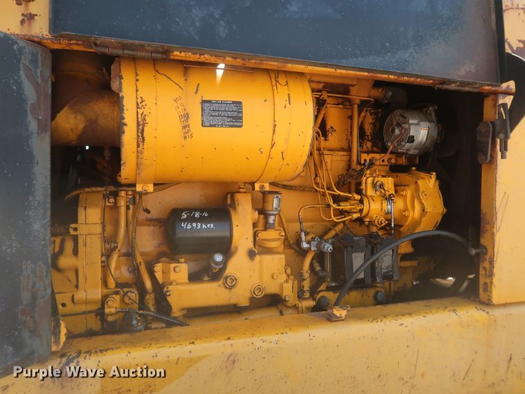 image for item DK3703 1978 John Deere 770  motor grader