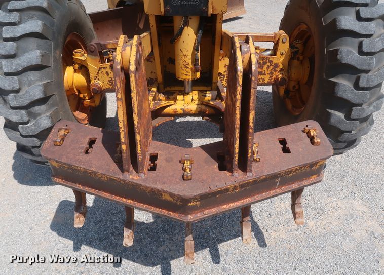 image for item DK3703 1978 John Deere 770  motor grader