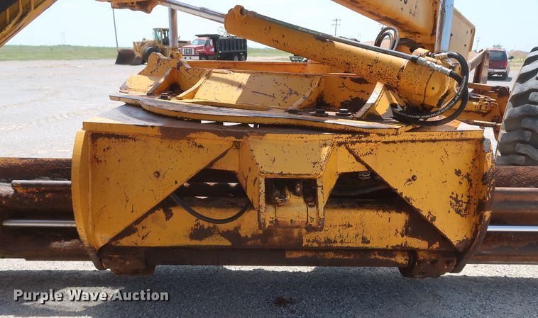 image for item DK3703 1978 John Deere 770  motor grader