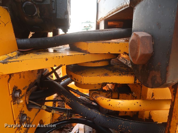 image for item DK3703 1978 John Deere 770  motor grader