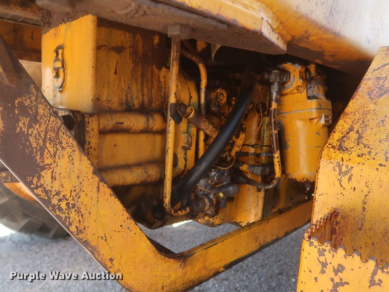 image for item DK3703 1978 John Deere 770  motor grader