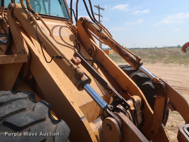 image for item DK3709 Case W30  wheel loader