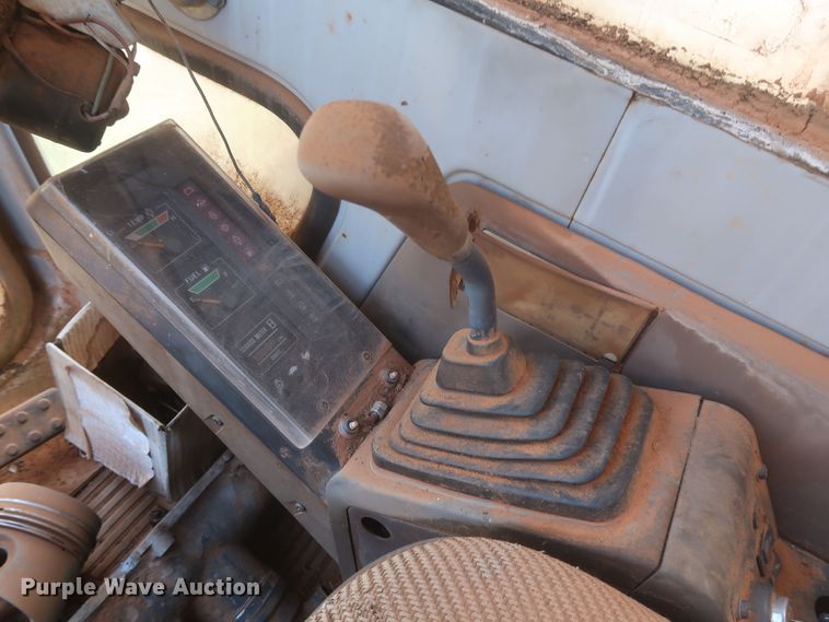 image for item DK3727 1990 Hitachi EX270LC  excavator