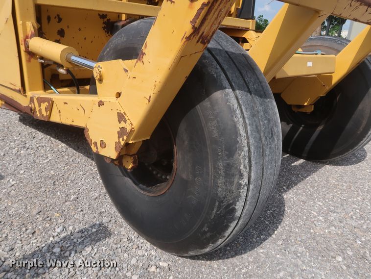 image for item DK3732 Garfield GCA1350  scraper