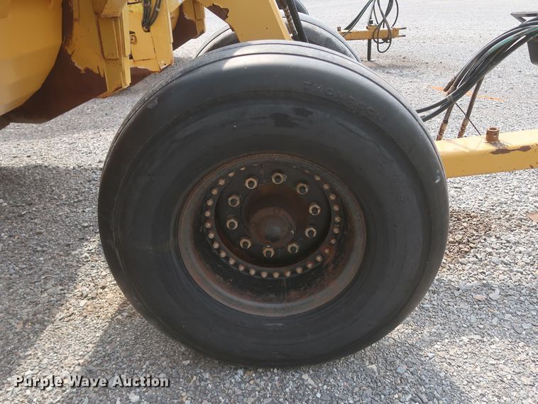 image for item DK3732 Garfield GCA1350  scraper