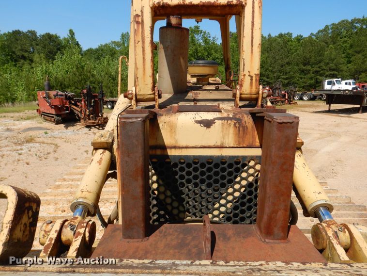 image for item DL3751 1996 Delta DT150C  cable plow