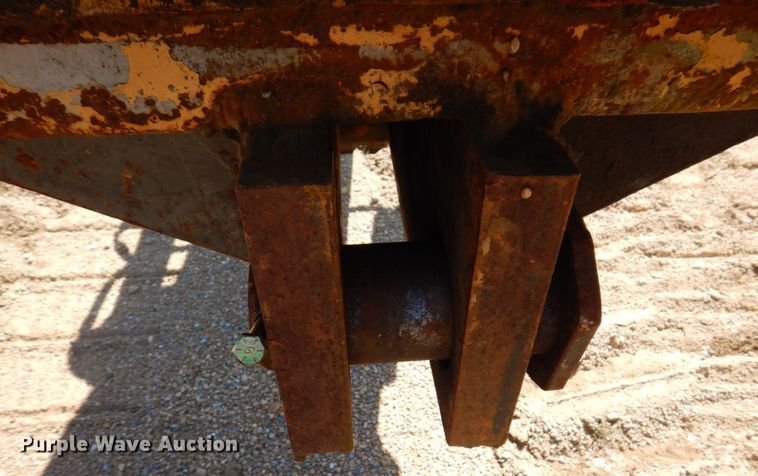 image for item DL3751 1996 Delta DT150C  cable plow