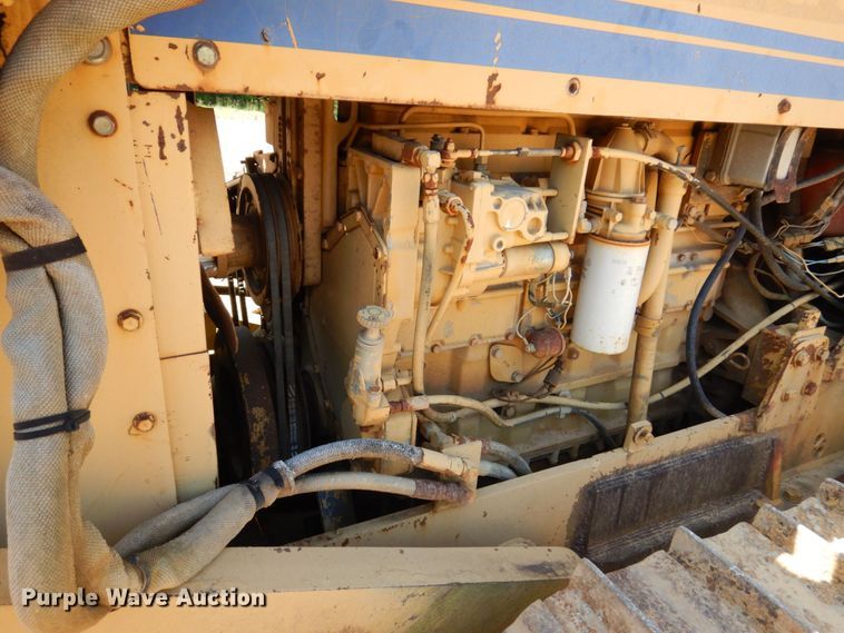 image for item DL3751 1996 Delta DT150C  cable plow