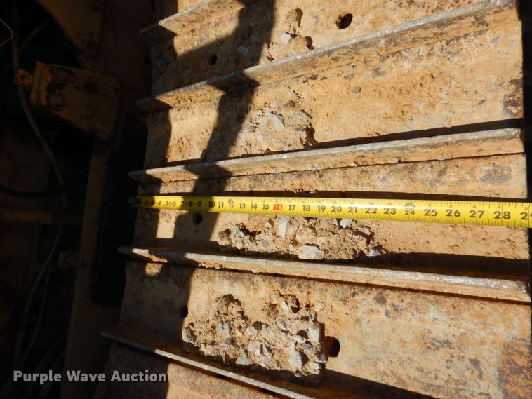 image for item DL3751 1996 Delta DT150C  cable plow