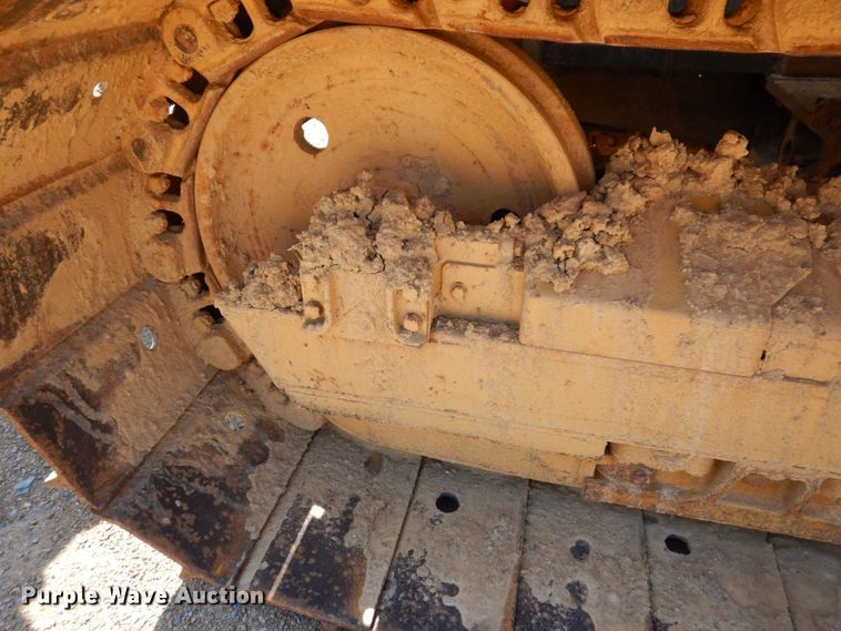 image for item DL3751 1996 Delta DT150C  cable plow