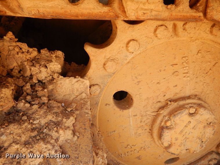 image for item DL3751 1996 Delta DT150C  cable plow