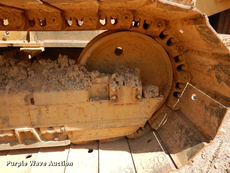 image for item DL3751 1996 Delta DT150C  cable plow