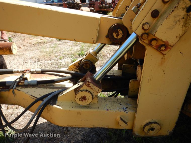 image for item DL3753 John Deere 850D  cable plow