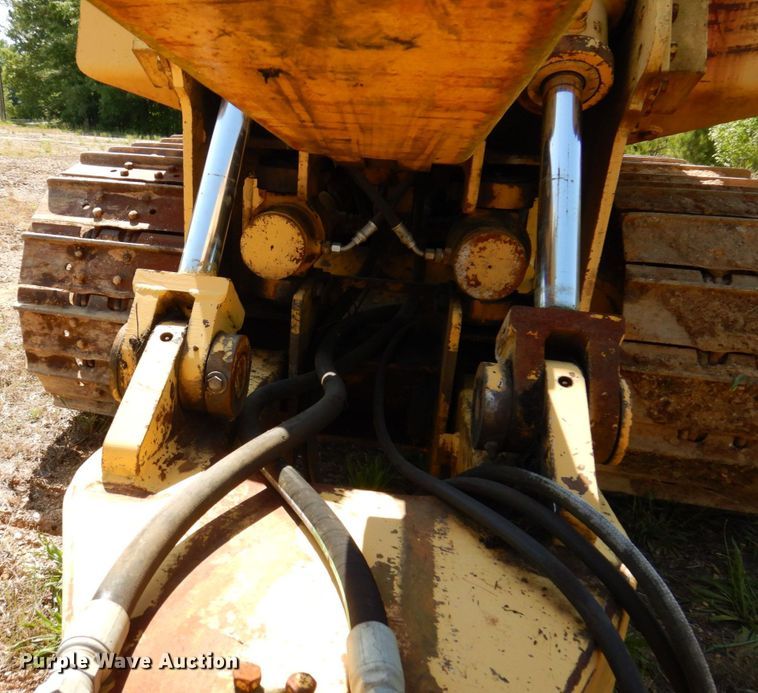 image for item DL3753 John Deere 850D  cable plow