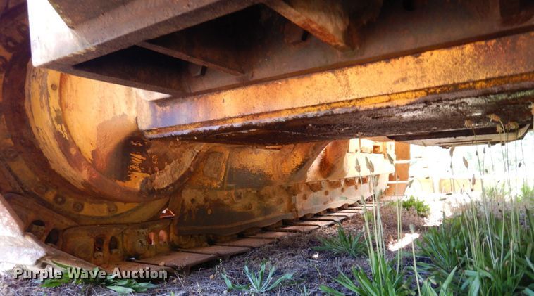 image for item DL3753 John Deere 850D  cable plow