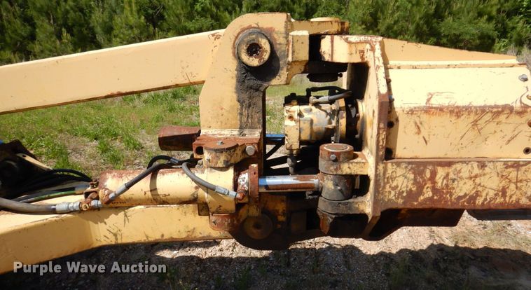 image for item DL3753 John Deere 850D  cable plow