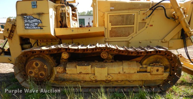 image for item DL3753 John Deere 850D  cable plow