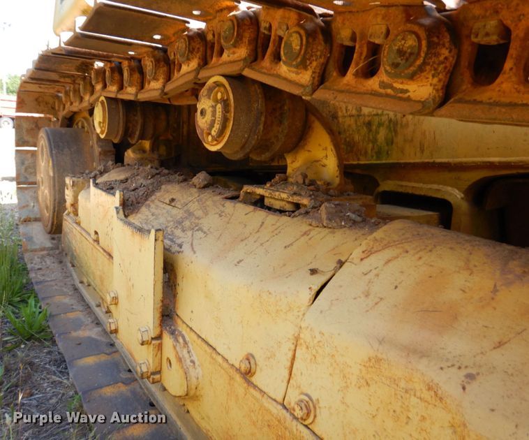 image for item DL3753 John Deere 850D  cable plow